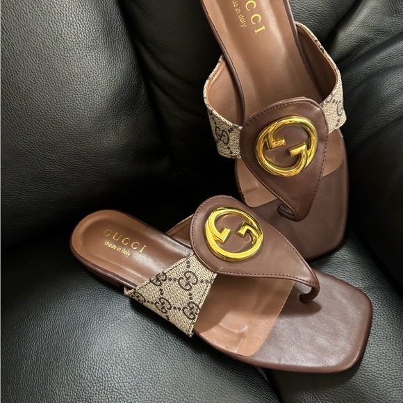 Gucci Blondie Logo-Embellished Leather and Coated-Canvas Sandals - Picture 6 of 10